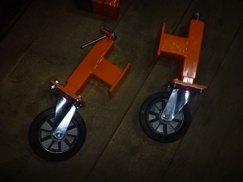 Schneepflug des Typs Escher Schneeschild Vario-M- 220- SP Schneepflug- Schneeschild - hydraulisch- schwere Ausführung, Neumaschine in Neureichenau (Bild 12)