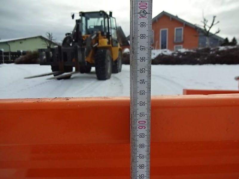 Schneepflug des Typs H-L-M SP-H 270 -H- hydraulisch schwenkkbar- auch in Größen 2,2 Meter - 2,5- Meter - 2,7 Meter- 3- Meter- 3,3, Meter, Neumaschine in Neureichenau (Bild 25)