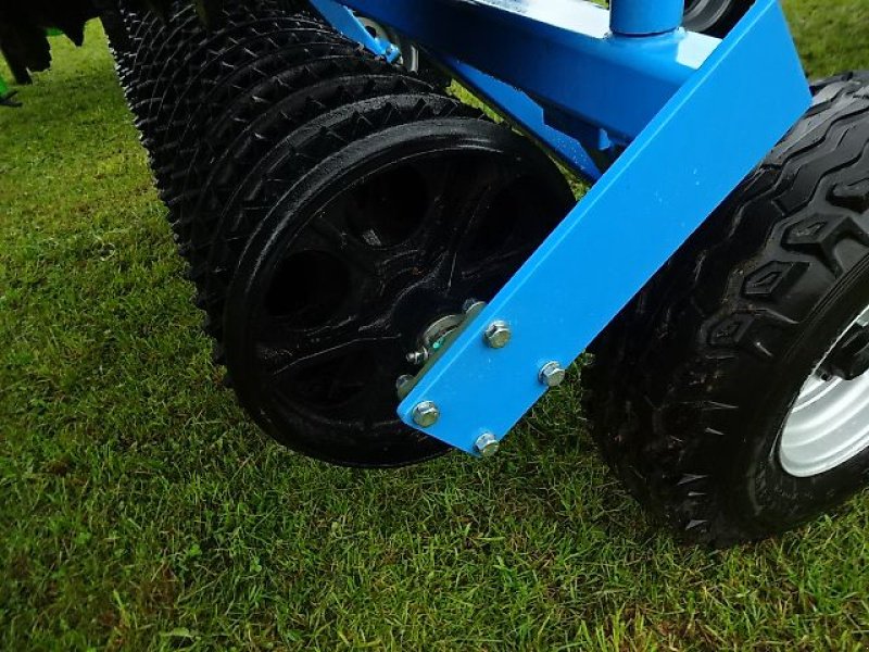 Packer & Walze des Typs M&H Cambrigewalze 6,2 Meter, Neumaschine in Neureichenau (Bild 23)