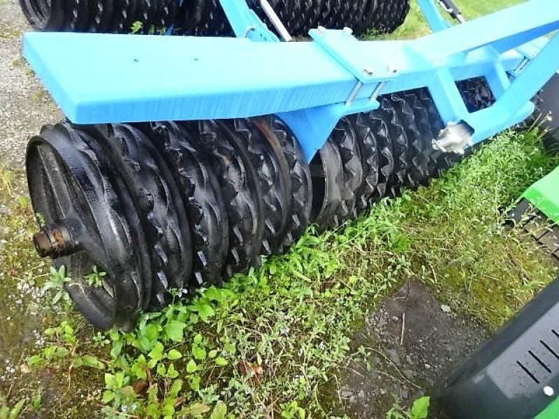 Packer & Walze des Typs M&H HL M 3 Meter Cambrigewalze- Sonderpreis, Neumaschine in Neureichenau (Bild 7)