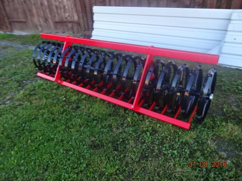 Packer & Walze des Typs Sonstige V Ring- Walze 3 Meter mit Mitnehmer, Neumaschine in Neureichenau (Bild 1)