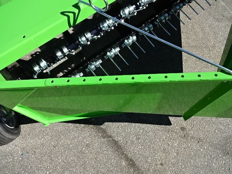 Schwader des Typs Talex Bocian 225- Schwader- Wender 225-  Sonderpreis - Strohwender -Neue Version -   Schwadwender- NEU, Neumaschine in Neureichenau (Bild 20)