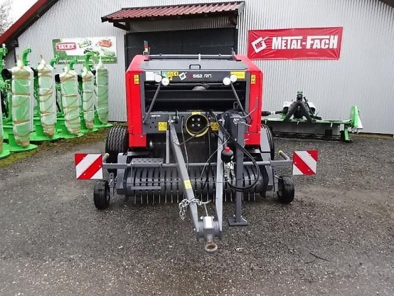 Rundballenpresse des Typs Metal-Fach Z 562 RN - Presse m Rotor- Messer- Zentralschmierung. mit Bremse- Top Preis, Neumaschine in Neureichenau (Bild 2)