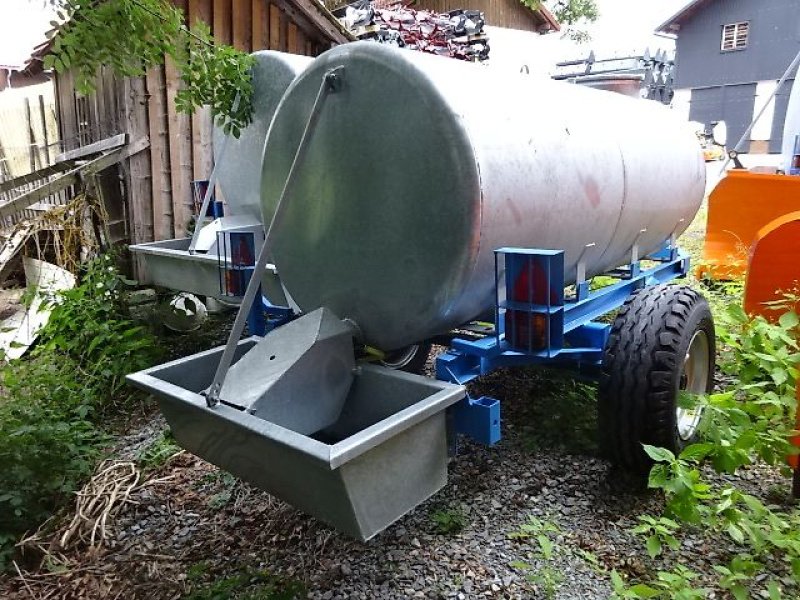 Wasserfass des Typs S&F 2000 Liter Wassertank mit Fahrgestell, Neumaschine in Neureichenau (Bild 7)