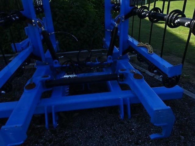 Striegel des Typs S&F 7 Meter- H- Striegelegge- Strohstriegel- NEU, Neumaschine in Neureichenau (Bild 12)