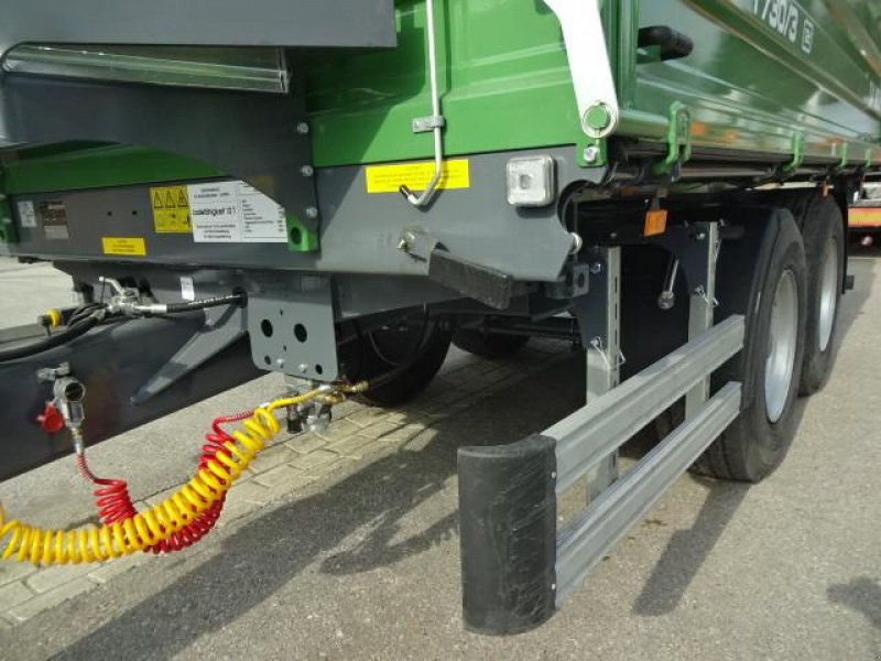 Kipper des Typs Metal-Fach T-730-3-Tandemkipper GG 16-Tonnen, Neumaschine in Neureichenau (Bild 17)