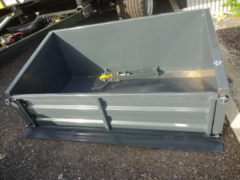 Hoflader des Typs Sonstige 1M - 1,2 M - 1,4 M - 1,6 M - 1,8 M - 2  Meter- Heckkontainer - Dreipunktanbau - Auskippbar, Neumaschine in Neureichenau (Bild 2)