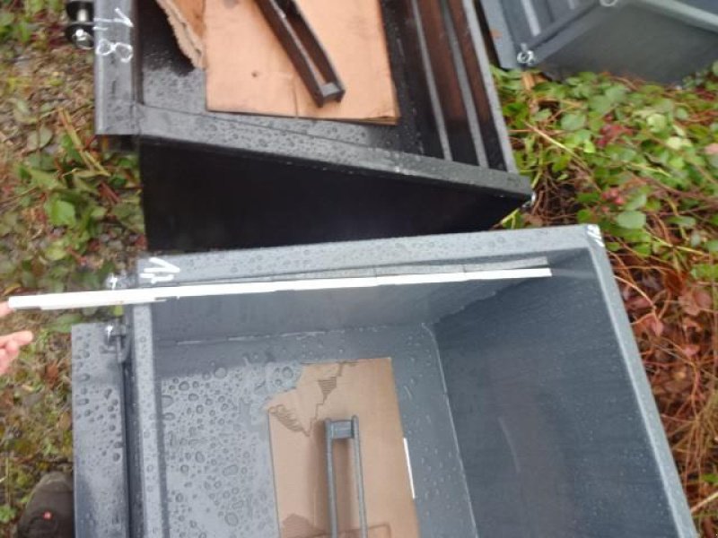 Hoflader des Typs Sonstige 1M - 1,2 M - 1,4 M - 1,6 M - 1,8 M - 2  Meter- Heckkontainer - Dreipunktanbau - Auskippbar, Neumaschine in Neureichenau (Bild 17)