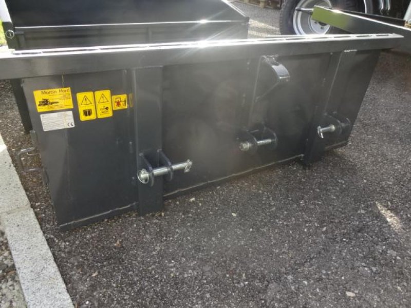 Hoflader des Typs Sonstige 1M - 1,2 M - 1,4 M - 1,6 M - 1,8 M - 2  Meter- Heckkontainer - Dreipunktanbau - Auskippbar, Neumaschine in Neureichenau (Bild 5)