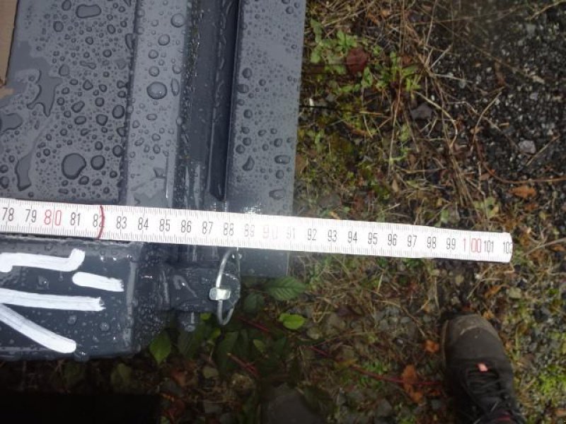 Hoflader des Typs Sonstige 1M - 1,2 M - 1,4 M - 1,6 M - 1,8 M - 2  Meter- Heckkontainer - Dreipunktanbau - Auskippbar, Neumaschine in Neureichenau (Bild 20)