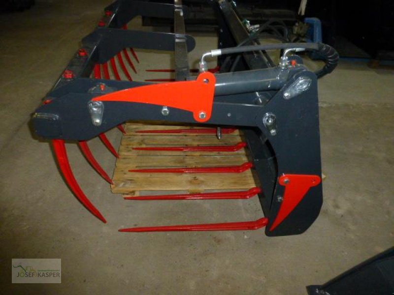 Frontladerzubehör des Typs Inter Tech Krokodilgebiss, Neumaschine in Alitzheim (Bild 10)