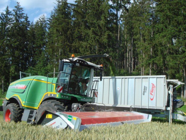 GPS-Schneidwerk des Typs Dominoni Multi Power Disc 612 L, Neumaschine in Baumgarten (Bild 18)