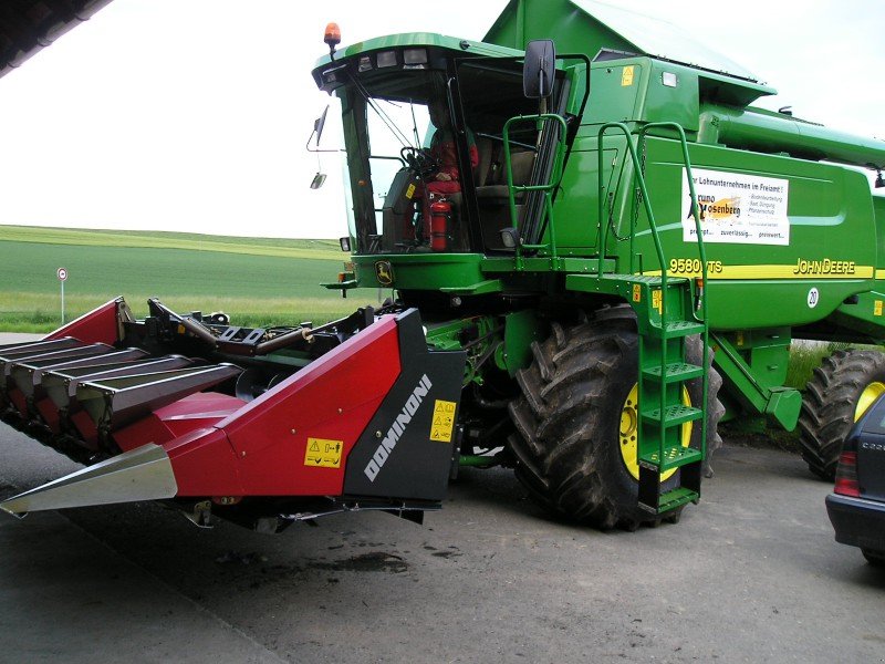 Maispflückvorsatz des Typs Dominoni SL 966, Gebrauchtmaschine in Baumgarten (Bild 3)