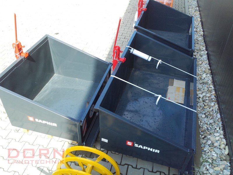 Heckcontainer des Typs Saphir TL 150, Neumaschine in Bruckberg (Bild 2)