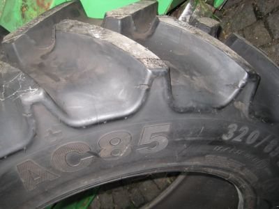 Reifen des Typs Continental 320/85 R 28, Gebrauchtmaschine in Freising (Bild 2)
