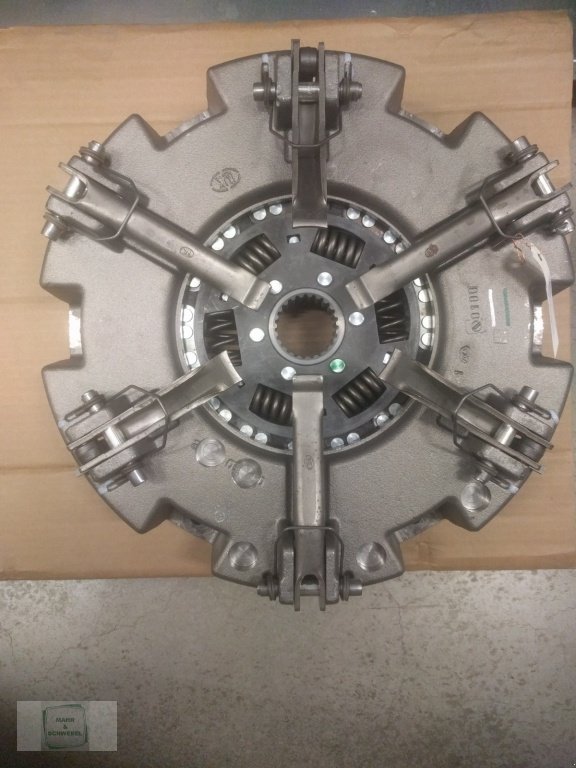 Getriebe & Getriebeteile des Typs Massey Ferguson 200, Neumaschine in Gross-Bieberau (Bild 1)