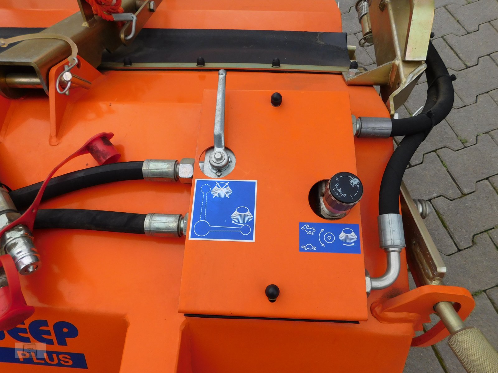 Kehrmaschine des Typs Tuchel Plus 590, Neumaschine in Gross-Bieberau (Bild 5)