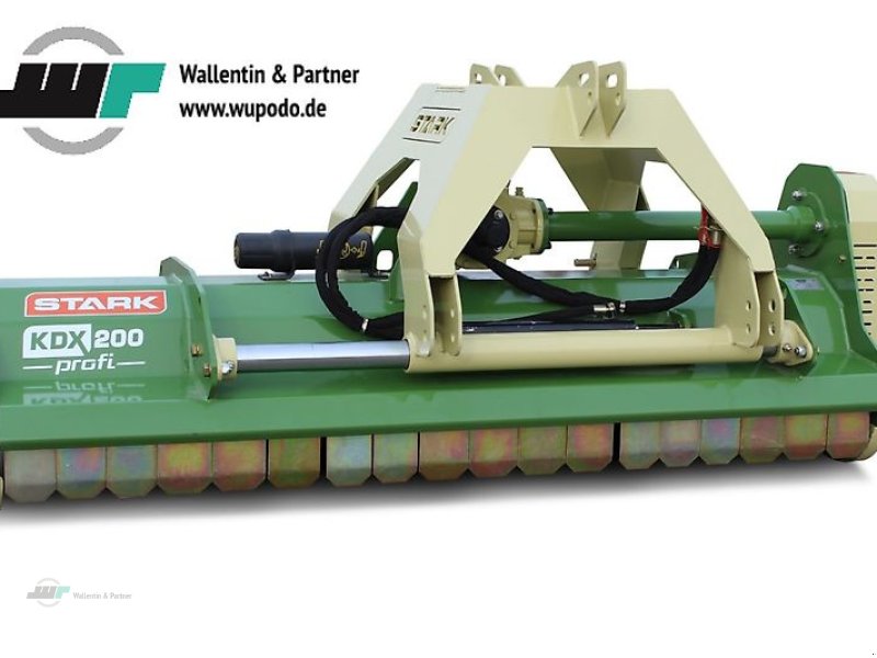 Mulcher des Typs Wallentin & Partner Stark Frontmulcher KDX 200 Profi, Neumaschine in Wesenberg (Bild 1)