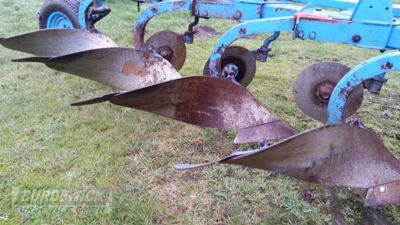 Pflug des Typs Överum 6-Schar, Gebrauchtmaschine in Lamstedt (Bild 5)