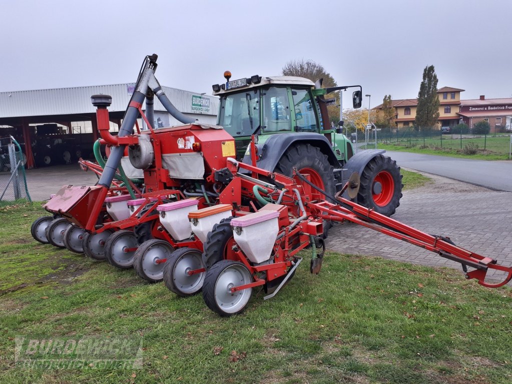 Einzelkornsägerät des Typs Becker Aeromat 8-reihig, Gebrauchtmaschine in Lamstedt (Bild 1)