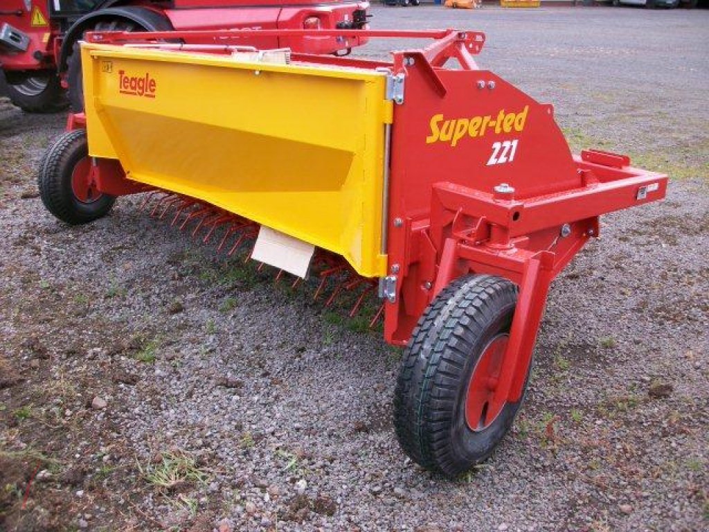 Schwadlüfter des Typs Teagle SuperTed 221, Neumaschine in Fürstenau (Bild 5)