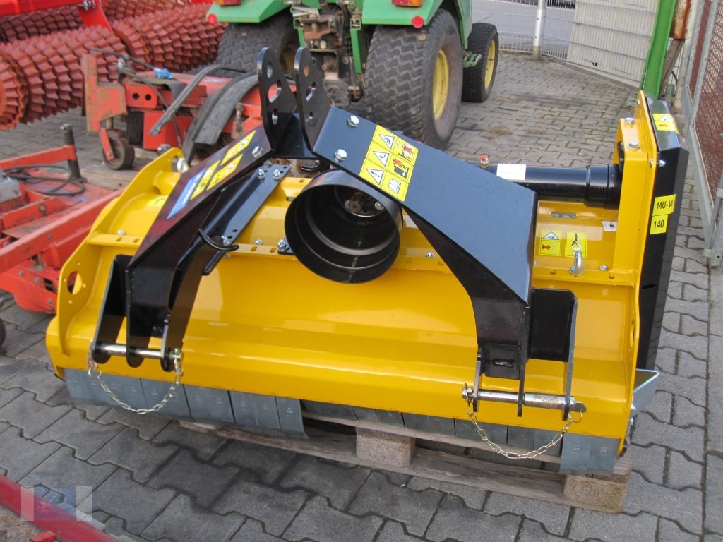 Mulchgerät & Häckselgerät des Typs Müthing MU-W 140 und 150, Neumaschine in Lörzweiler (Bild 1)