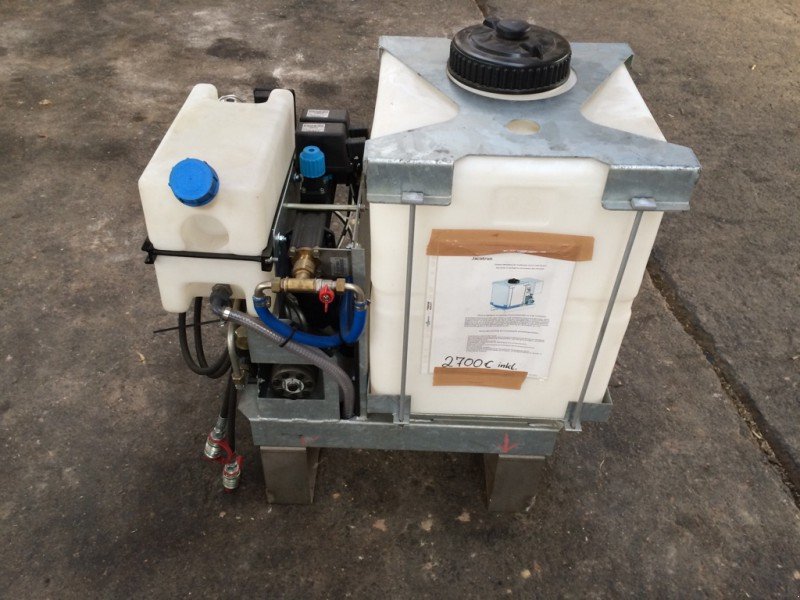 Weinbauspritze des Typs Jacoby Jacotron, Neumaschine in Bad Sobernheim (Bild 1)