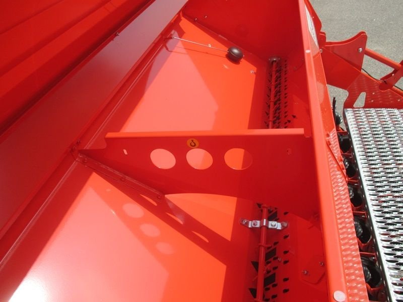 Drillmaschine des Typs Gaspardo NINA 300 COREX Sämaschine, Neumaschine in St. Marienkirchen (Bild 10)