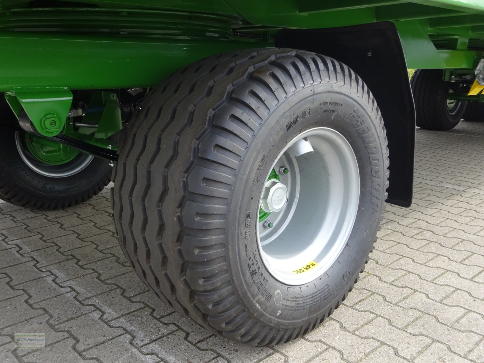 Ballentransportwagen des Typs PRONAR 3-Achs- Ballentransportwagen TO26 / T026, 18,0 to. z.G.G, Ballenwagen, Flachwagen, Neumaschine in Itterbeck (Bild 17)