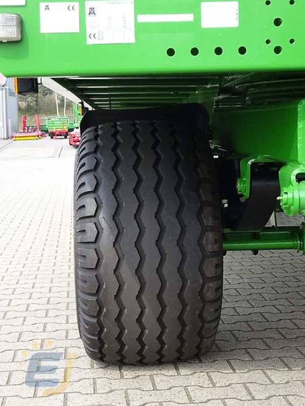 Ballentransportwagen des Typs PRONAR 3-Achs- Ballentransportwagen TO26M / T026M / TO 26M / T0 26 M 18,0 to. z.G.G, Ballenwagen, Flachwagen, Neumaschine in Itterbeck (Bild 30)