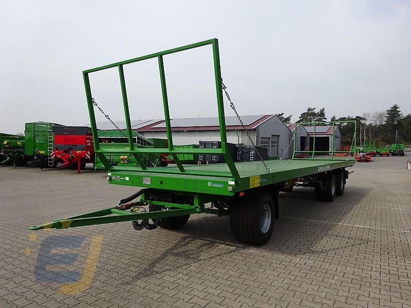 Ballentransportwagen des Typs PRONAR 3-Achs- Ballentransportwagen TO26M / T026M / TO 26M / T0 26 M 18,0 to. z.G.G, Ballenwagen, Flachwagen, Neumaschine in Itterbeck (Bild 29)