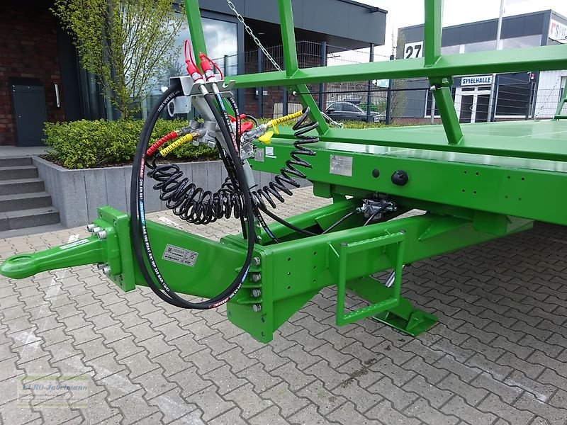 Ballentransportwagen des Typs PRONAR Tandem Ballentransportwagen; TO 24 M, 12,0 to, NEU, Gebrauchtmaschine in Itterbeck (Bild 13)