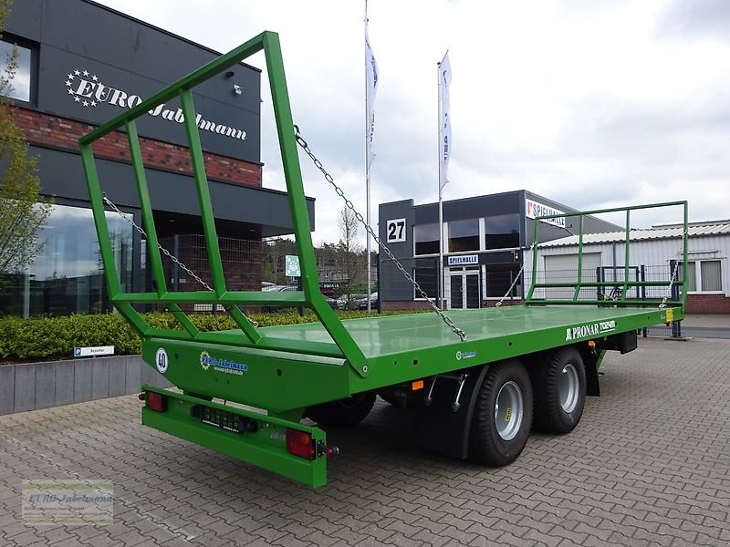 Ballentransportwagen des Typs PRONAR Tandem Ballentransportwagen TO24 / T024, 12,0 to. z.G.G, Ballenwagen, Flachwagen, Neumaschine in Itterbeck (Bild 2)