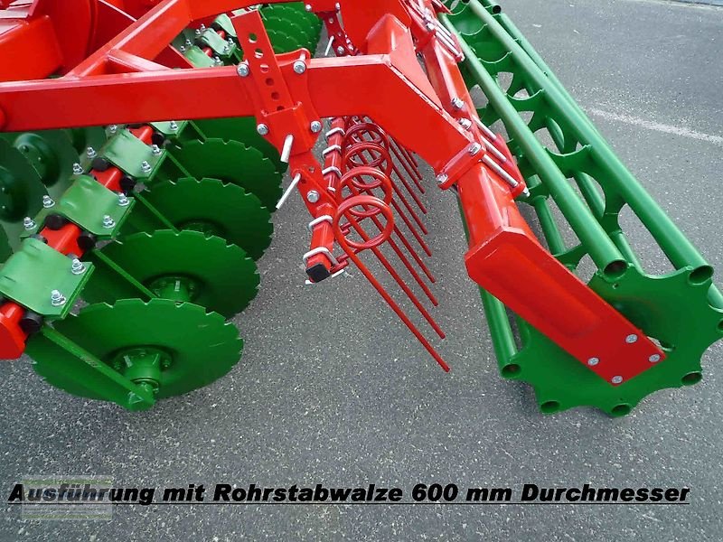 Kurzscheibenegge des Typs Unia Kurzscheibeneggen, ARES NEU, 2,50 - 12,00 m, verschiedene Walzen, Neumaschine in Itterbeck (Bild 8)