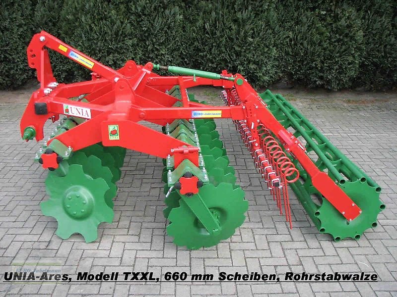 Kurzscheibenegge des Typs Unia Kurzscheibeneggen, ARES NEU, 2,50 - 12,00 m, verschiedene Walzen, Neumaschine in Itterbeck (Bild 11)