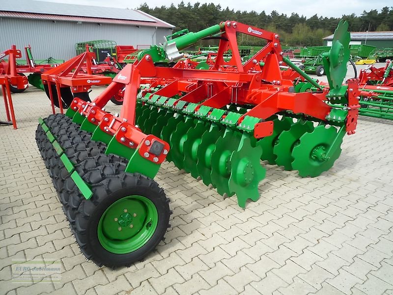 Kurzscheibenegge des Typs Unia Kurzscheibeneggen, ARES NEU, 2,50 - 12,00 m, verschiedene Walzen, Neumaschine in Itterbeck (Bild 16)