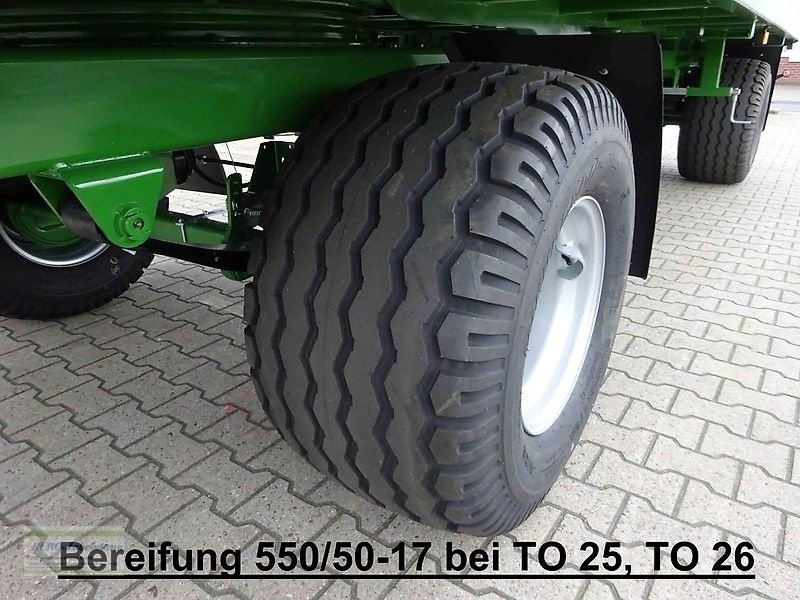 Ballentransportwagen des Typs PRONAR Ballenwagen · Ballentransportwagen · Strohwagen · Frühbezug, Neumaschine in Itterbeck (Bild 13)