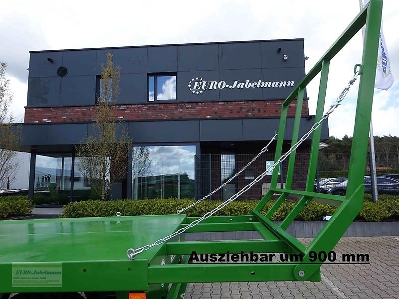 Ballentransportwagen des Typs PRONAR Ballenwagen, NEU, auch mit hydr. Ladungssicherung, 2 + 3 Achsen + Tandem, 10 - 24 to., Neumaschine in Itterbeck (Bild 13)