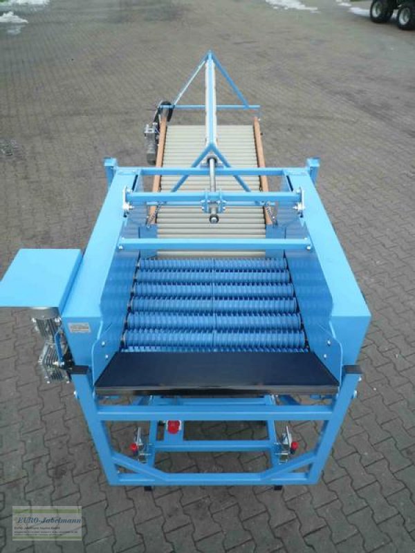 Lagertechnik des Typs EURO-Jabelmann Spiralenterder mit Verlesetisch, NEU, Wahlweise: Stahlspiralen, PU Walzen oder Glattwalzen, Neumaschine in Itterbeck (Bild 2)