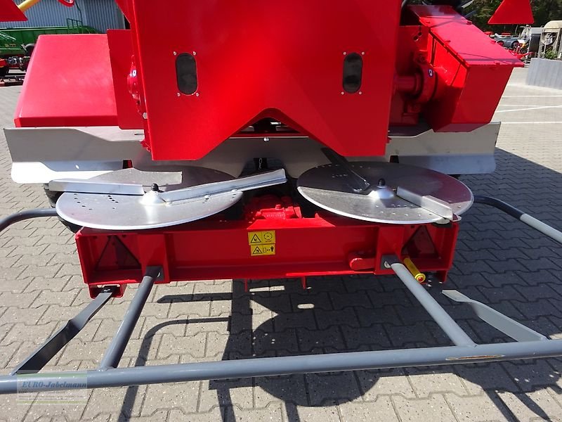 Düngerstreuer des Typs Unia Großflächenstreuer RCW 110 TD, Neumaschine in Itterbeck (Bild 5)