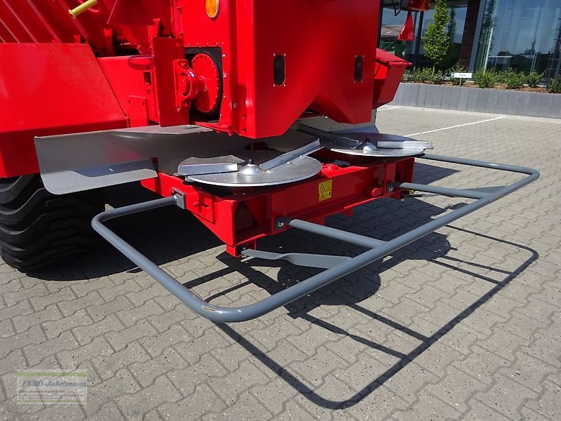 Düngerstreuer des Typs Unia Großflächenstreuer RCW 110 TD, Neumaschine in Itterbeck (Bild 4)