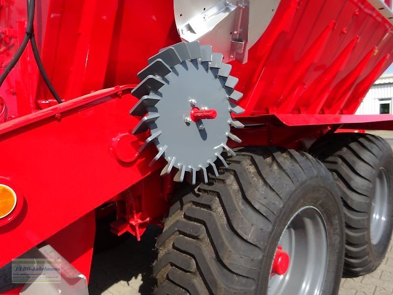 Düngerstreuer des Typs Unia Großflächenstreuer RCW 110 TD, Neumaschine in Itterbeck (Bild 20)