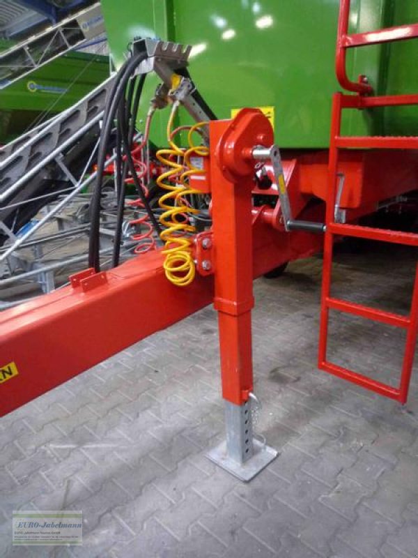 Kipper des Typs PRONAR Muldenkipper T 700, 21 to, NEU, Neumaschine in Itterbeck (Bild 17)