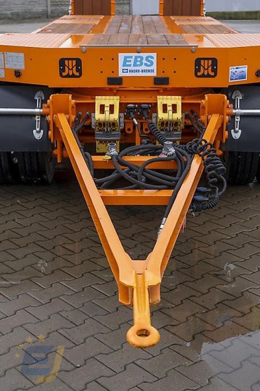 Tieflader des Typs PRONAR Tiefladeranhänger PB 3100, 24 to, 100 km/h, Neumaschine in Itterbeck (Bild 7)
