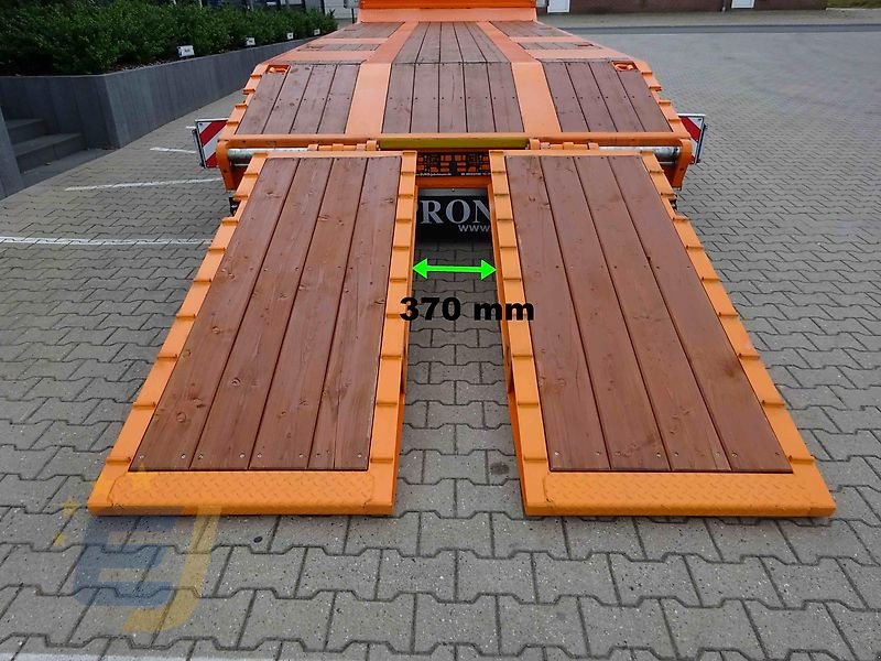 Tieflader des Typs PRONAR Tiefladeranhänger PB 3100, 24 to, 100 km/h, Neumaschine in Itterbeck (Bild 10)