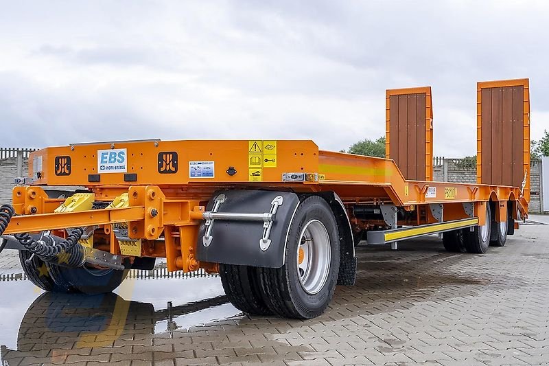 Tieflader des Typs PRONAR Tiefladeranhänger PB 3100, 24 to, 100 km/h, Neumaschine in Itterbeck (Bild 5)