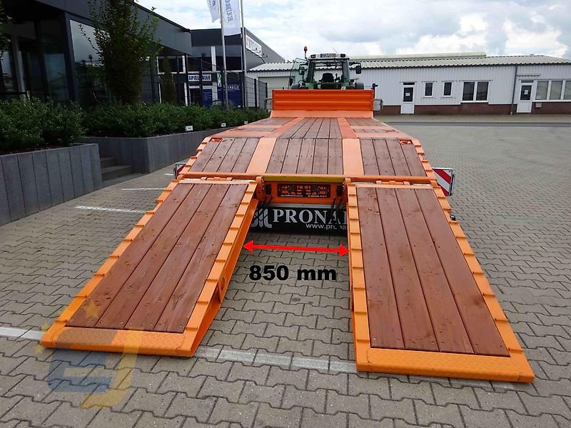 Tieflader des Typs PRONAR Tiefladeranhänger PB 3100, 24 to, 100 km/h, Neumaschine in Itterbeck (Bild 9)