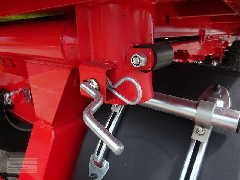 Kipper des Typs PRONAR Zwei-Achs-Dreiseitenkipper T 672/2 14,0 to. z.G.G, Zweiachskipper, Neumaschine in Itterbeck (Bild 28)