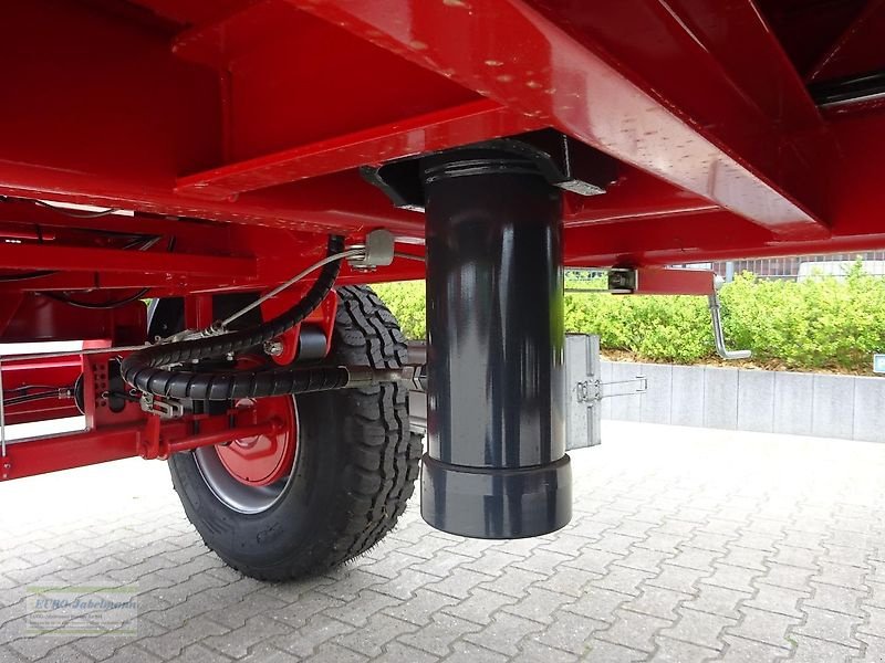 Kipper des Typs PRONAR Zwei-Achs-Dreiseitenkipper T 672/2 14,0 to. z.G.G, Zweiachskipper, Neumaschine in Itterbeck (Bild 27)