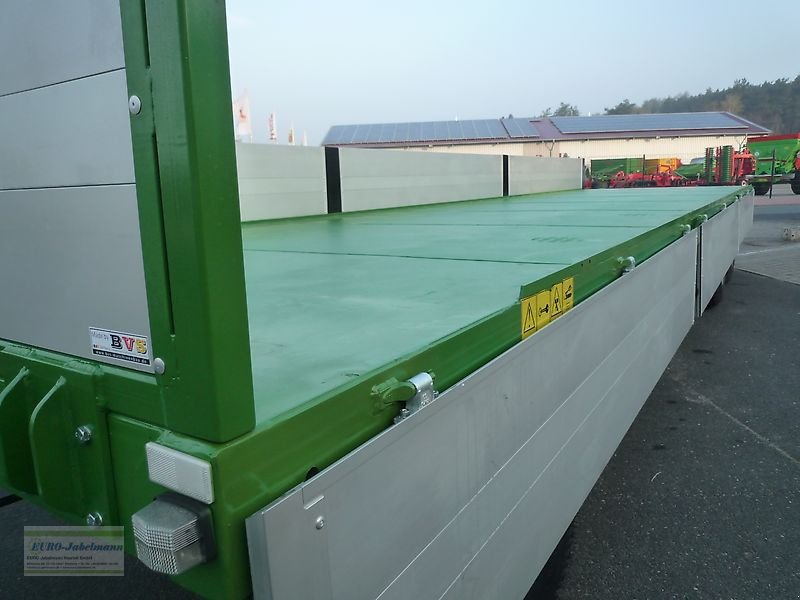 Tieflader des Typs PRONAR 3-achs Plattformwagen mit Alu-Bordwände TO 23, 15 to, NEU, Neumaschine in Itterbeck (Bild 12)